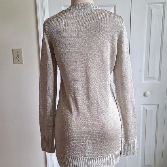 🎁Chic Metallic Cardigan Sweater Size M FREE with any Bundle Purchase - Picture 5 of 13